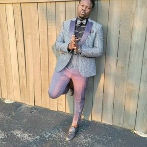 Meet your Posher, Abdulai